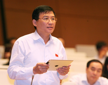 Thảo luận dự thảo Luật nhà ở (sửa đổi) ảnh 1